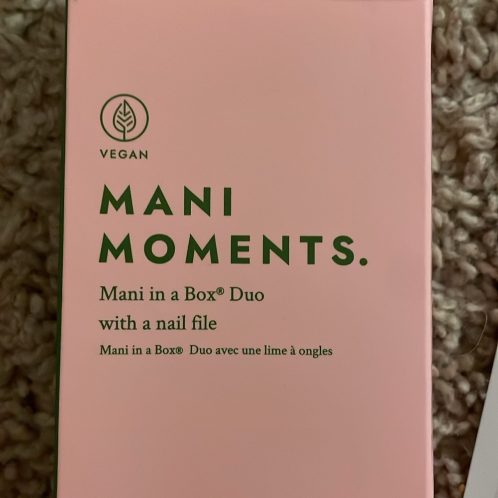 Mani In A Box - Picture 4 of 4